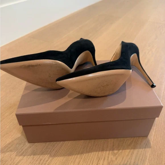 Gianvito Rossi Black Suede Heels size 42 - Picture 3 of 5